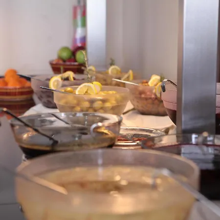 מלון Eser Diamond & Convention Center Istanbul