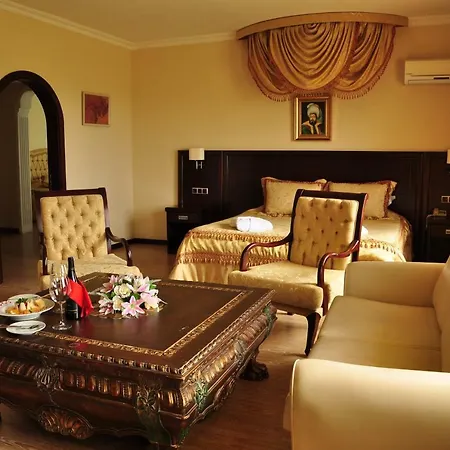 Eser Diamond & Convention Center Istanbul סיליברי