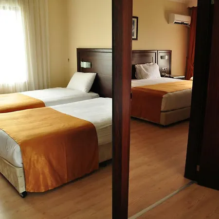 מלון Eser Diamond & Convention Center Istanbul