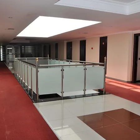 Eser Diamond & Convention Center Istanbul 5* סיליברי